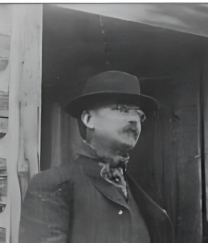 Ralph Earl DeCamp